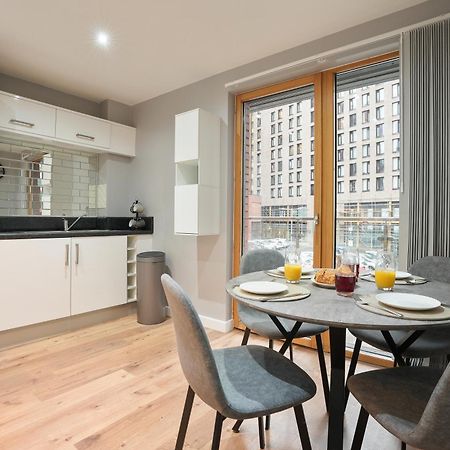 Stylish Modern Home In Sheffield Exteriör bild