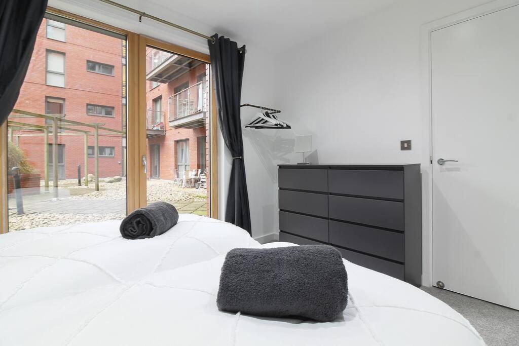 Stylish Modern Home In Sheffield Exteriör bild